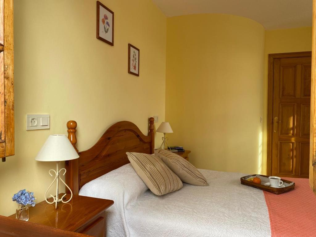 Ahio San Martin, Apartamentos Rurales Casa De La Villa San Martin de Oscos Buitenkant foto